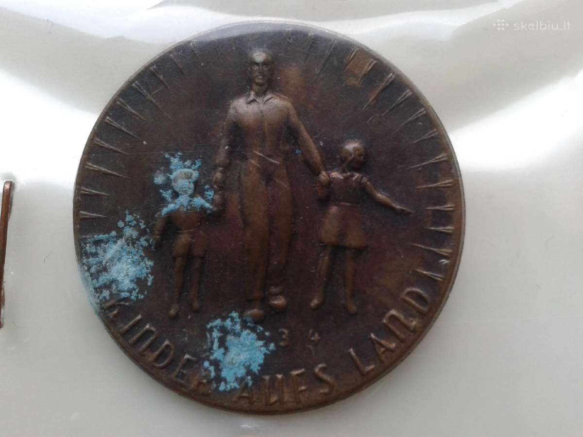 Vokiškas Whw-ženkliukas original pakuotėj 1934m.