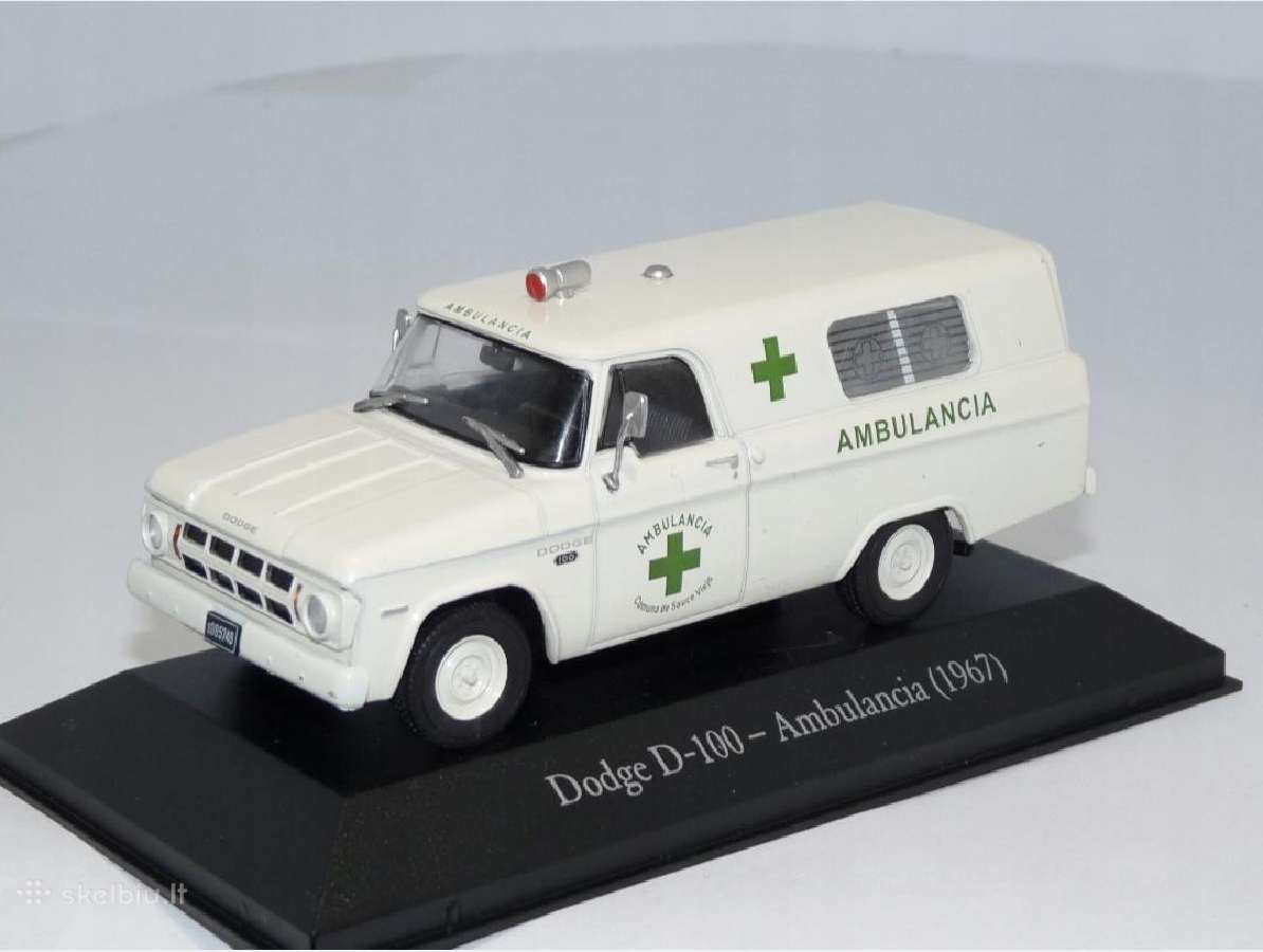 Dodge D-100 Ambulance