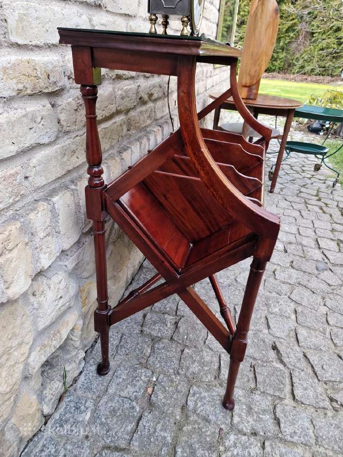 Vintažinė Regenso raudonmedžio knygų lentyna - nuotraukos Nr. 9