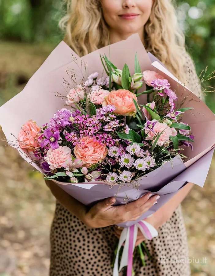 Ieškoma Floristė/pardavėja Floristės padėjėja - nuotraukos Nr. 2