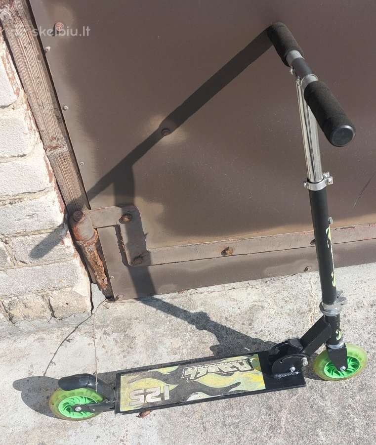 Vaikiškas paspirtukas