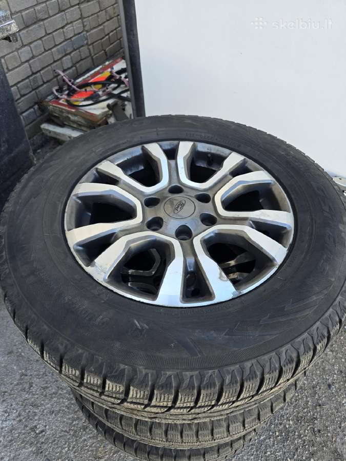 Ford ranger padangos su ratlankiai