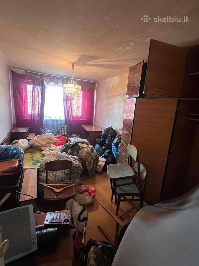 Senų baldų išvežimas ,išardymas