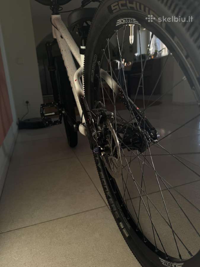 Naujai surinktas custom build dirt jump, MTB BMX - nuotraukos Nr. 6