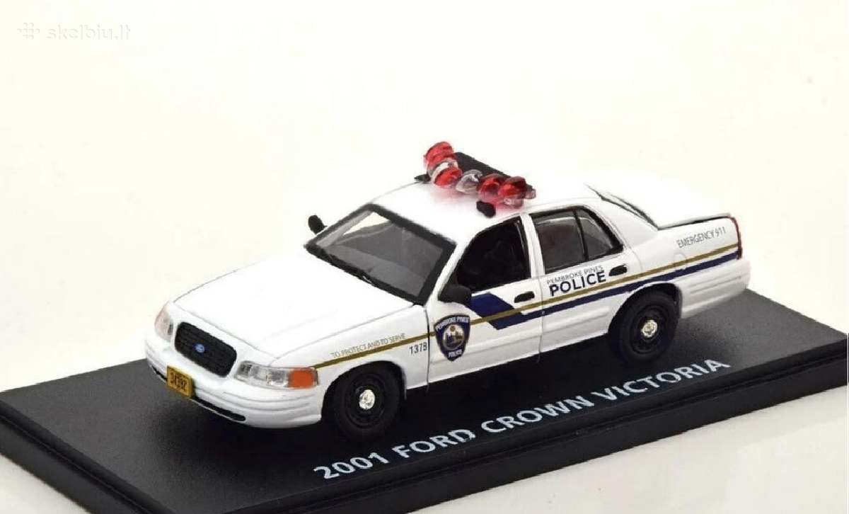 Ford Crown Police