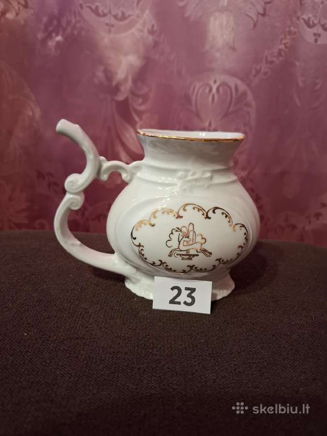 Porceleno Gertuvė Čekoslovakija Nr. 23