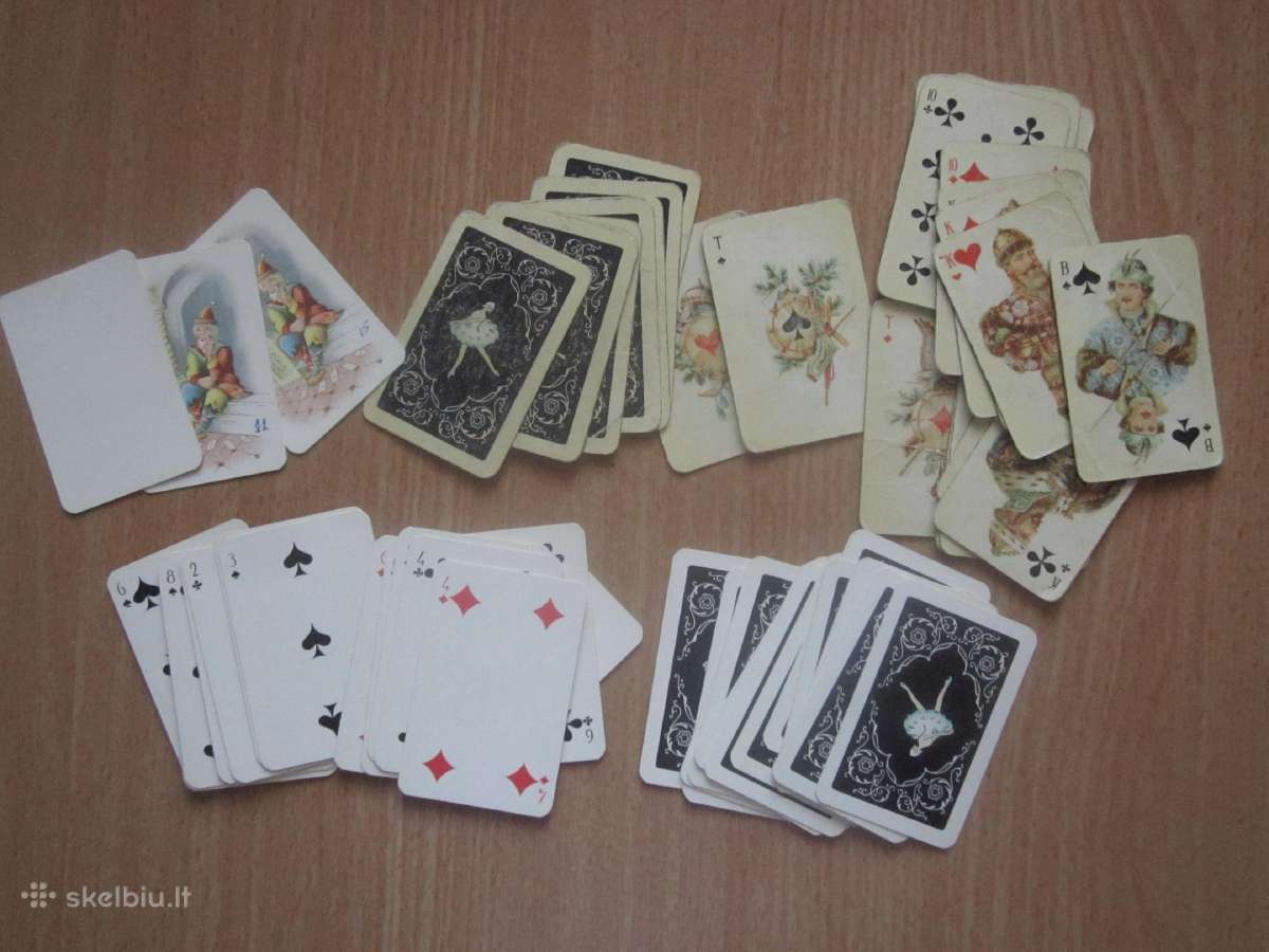 Šaškės,kortos,domino,akiniai,šalmai,kamuolys - nuotraukos Nr. 10