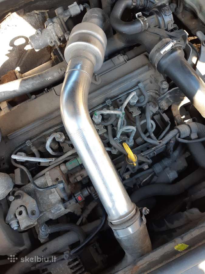 Renault megane 1,5dci 63kw K9kg724 dalimis - nuotraukos Nr. 3
