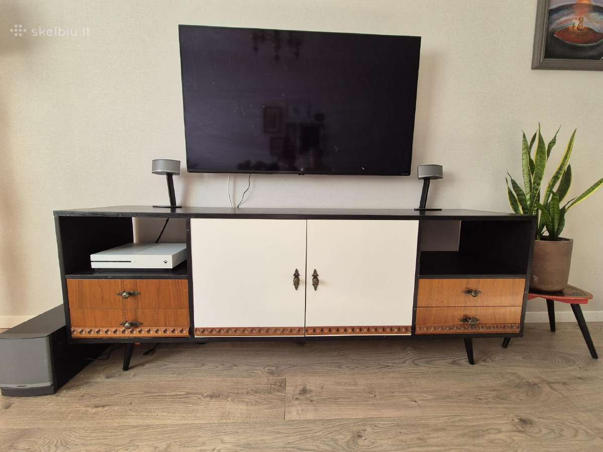 TV spintelė