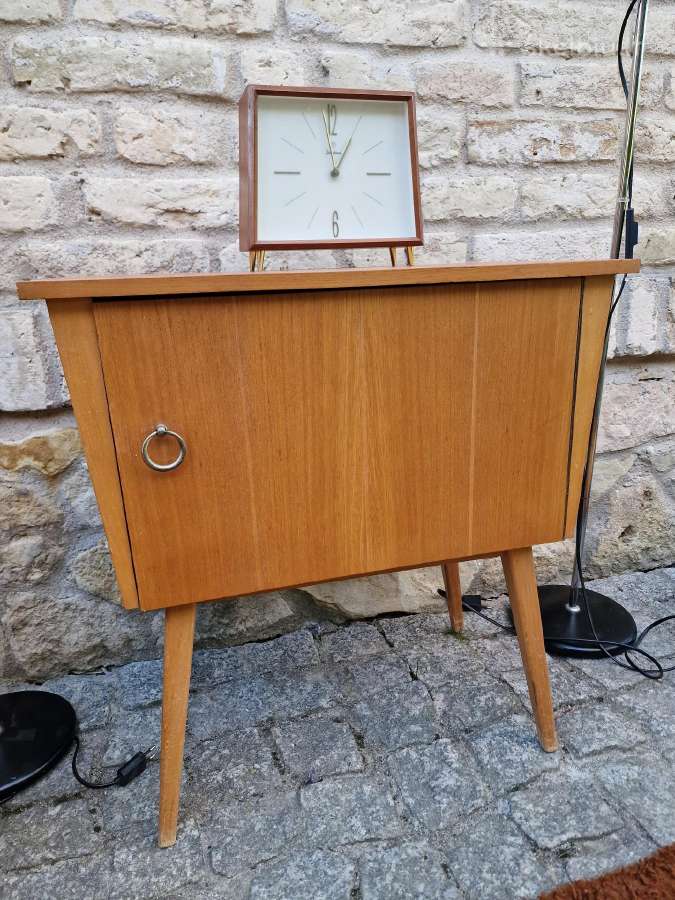Vintažinė mid century spintelė - nuotraukos Nr. 3