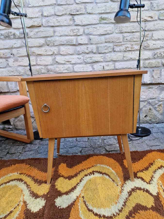 Vintažinė mid century spintelė - nuotraukos Nr. 17