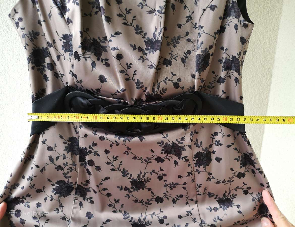 Atlasinė suknelė ir atlasinis bolero švarkas - nuotraukos Nr. 10