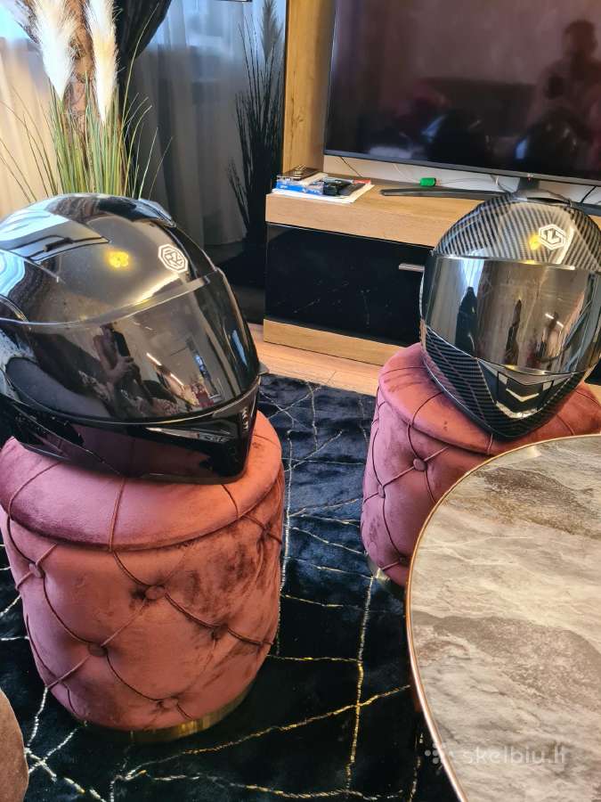 Moto šalmai - nuotraukos Nr. 2