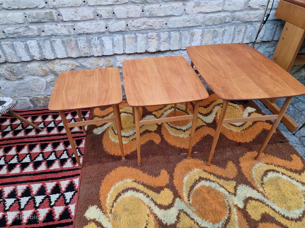 Vintažiniai mid century tikmedžio staliukai - nuotraukos Nr. 3