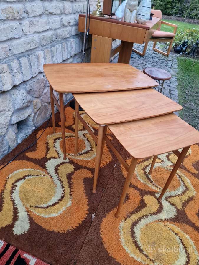Vintažiniai mid century tikmedžio staliukai - nuotraukos Nr. 13