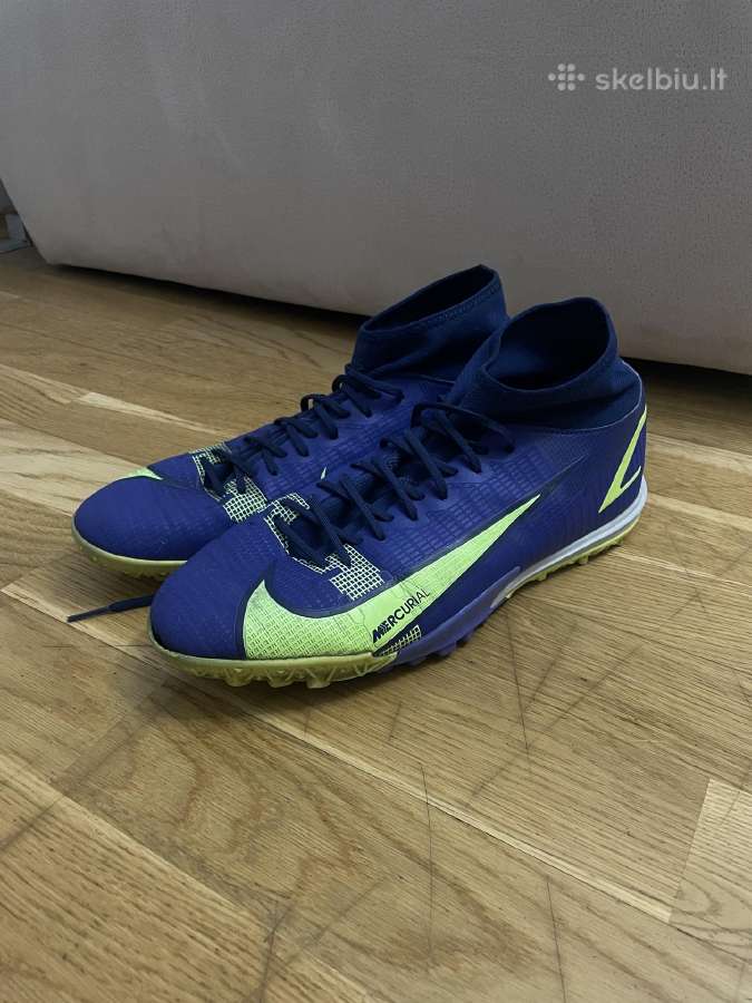 Nike Mercurial futbolo bateliai