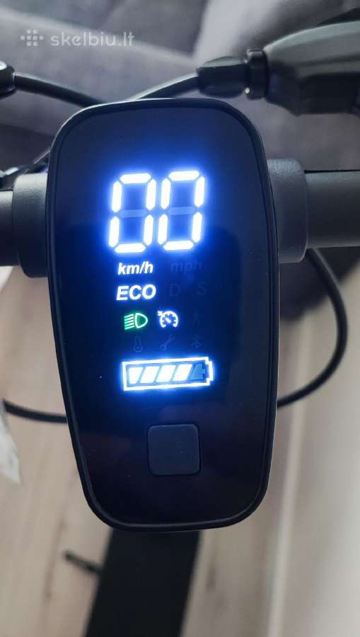 Naujas elektrinis paspirtukas Qmwheel H11 - nuotraukos Nr. 8