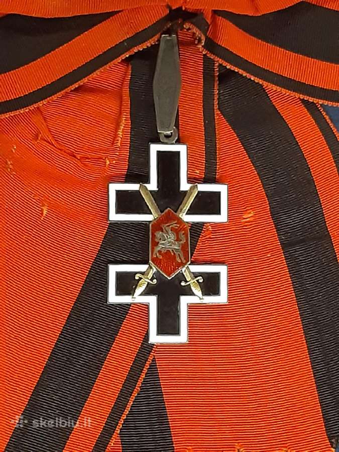 Perku Vyčio kryžius, ženklus, medalius, ordinus