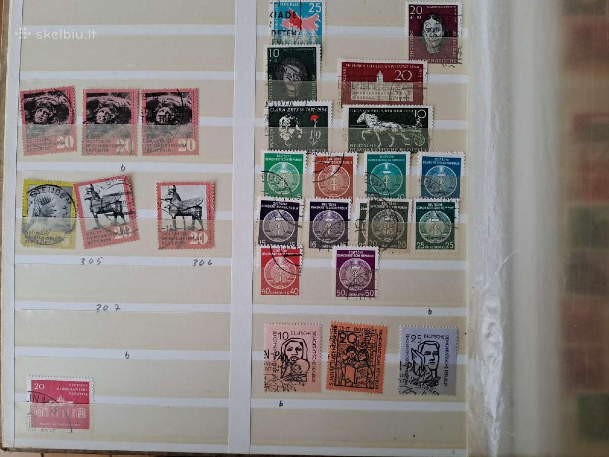 Albumai su pašto ženklais Kaina 15eur. - nuotraukos Nr. 15