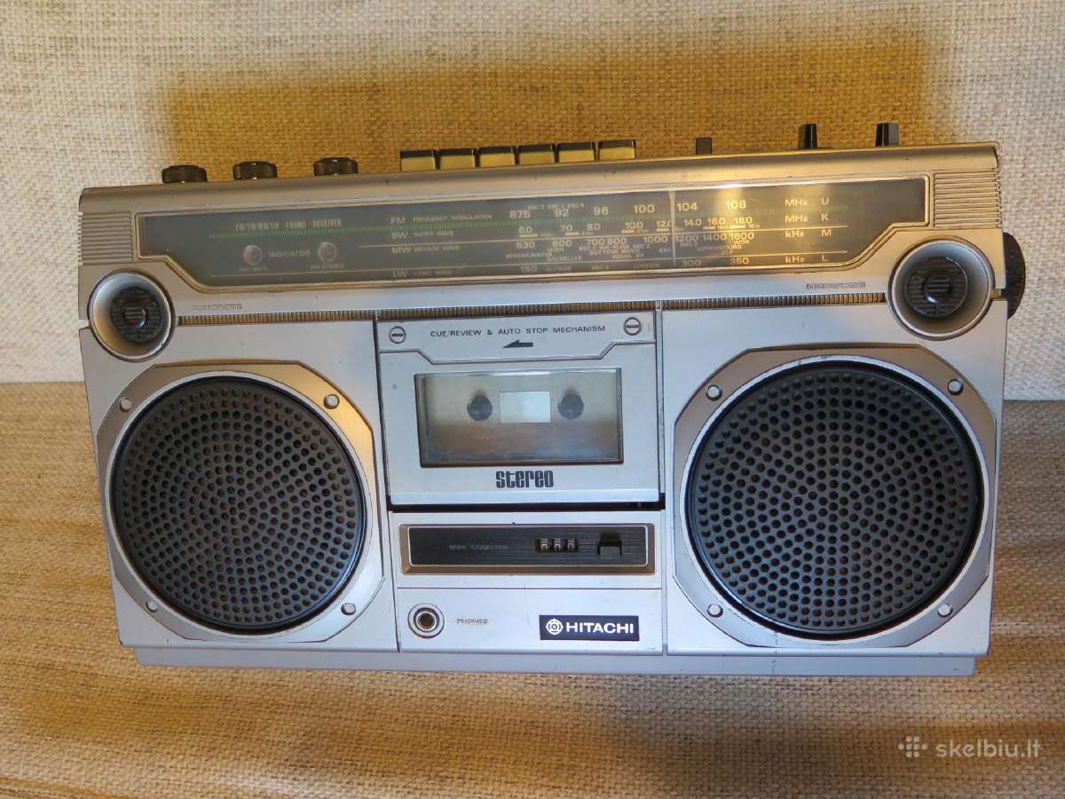 Boombox hitachi