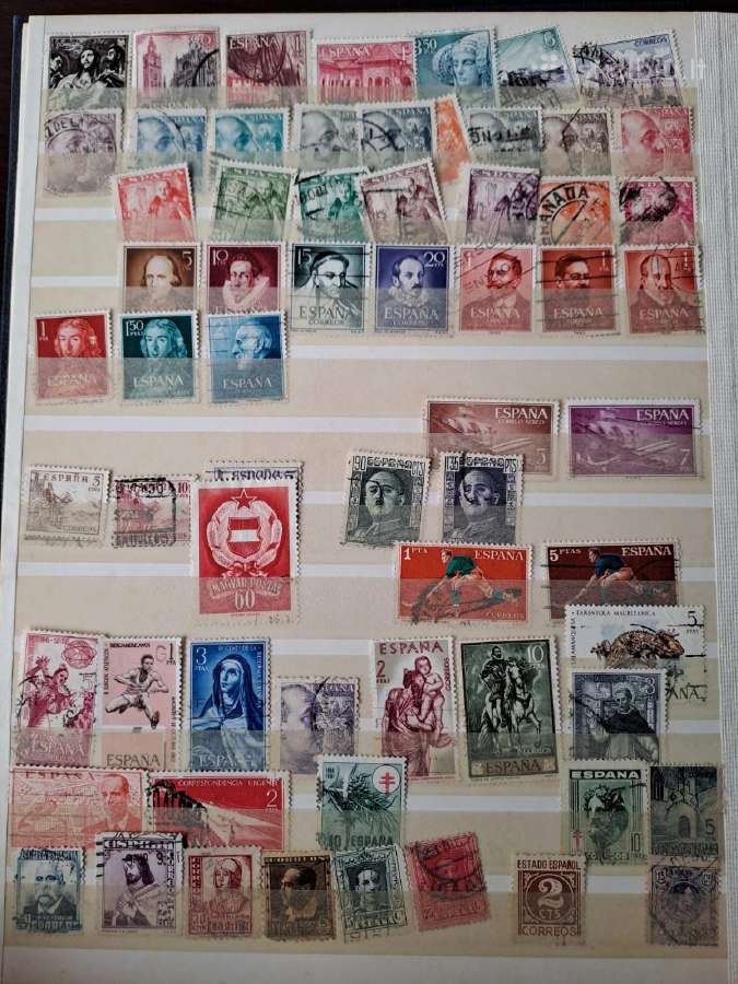 Albumai su pašto ženklaiskaina 15eur. - nuotraukos Nr. 6