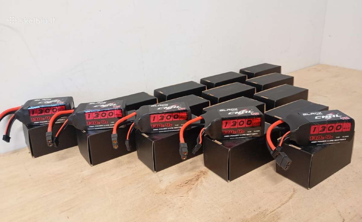 Naujos Cnhl Blackseries V2 1300mah 4S 130c Lipo