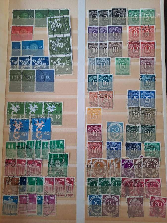 Albumai su pašto ženklaiskaina 12eur. - nuotraukos Nr. 11