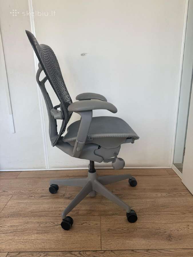 Herman Miller Mirra Ligtgrey Black - nuotraukos Nr. 4