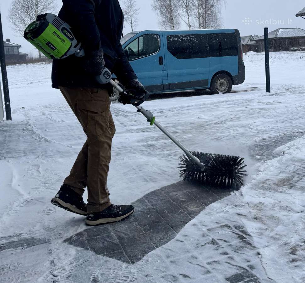 Žolės pjovimas ir aplinkos priežiūra Vilniuje - nuotraukos Nr. 14