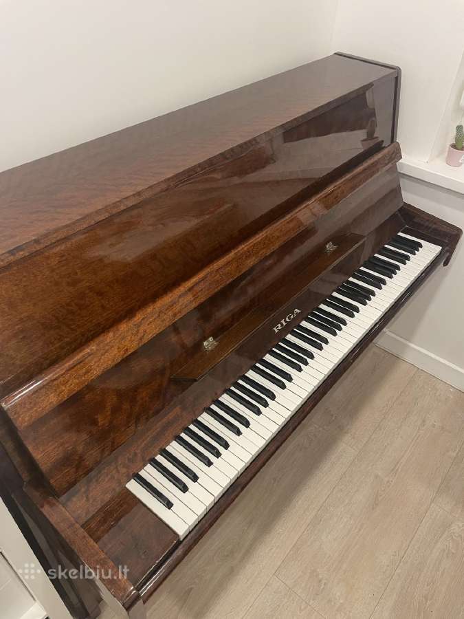 Parduodamas pianinas Riga - nuotraukos Nr. 4
