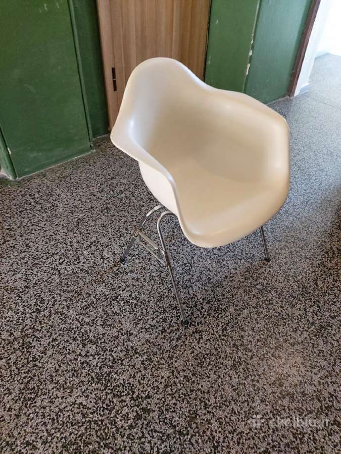Charles ir Ray Eames kėdė - nuotraukos Nr. 4