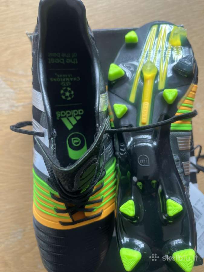 Parduodu Adidas firmos futbolo batelius - nuotraukos Nr. 2