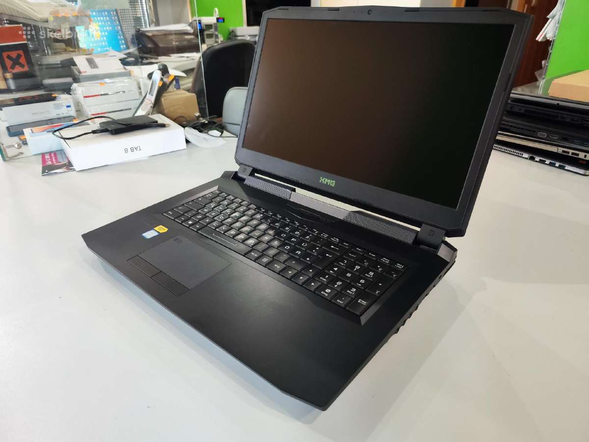 Clevo i7 7th 91w/17,3"3k 120hz/1080 8gb 190w - nuotraukos Nr. 4