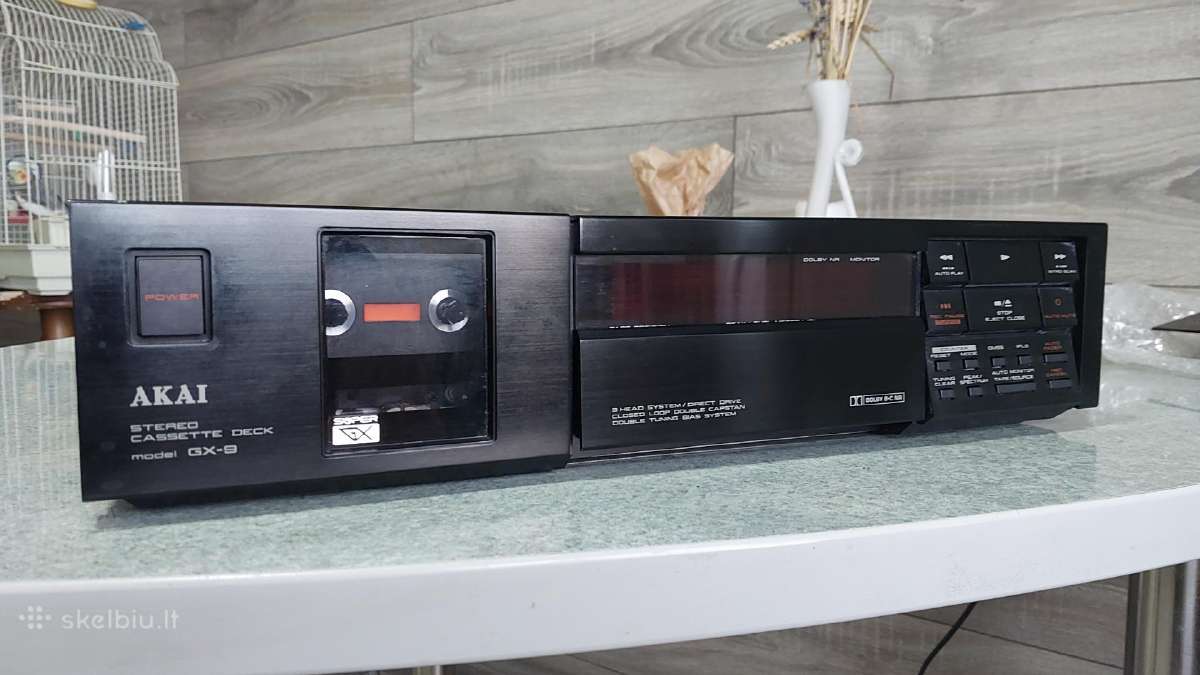 Akai GX 9 juodas
