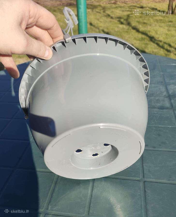 Plastikinis vazonas .Aukštis 14cm, skersmuo 22.7cm - nuotraukos Nr. 3