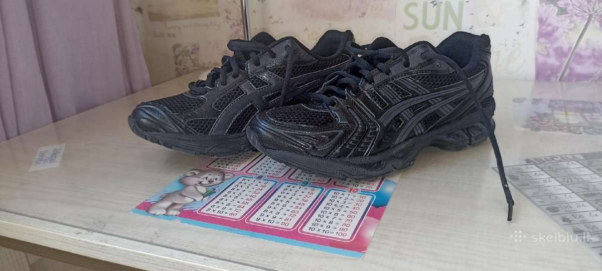 Nauji asics batai