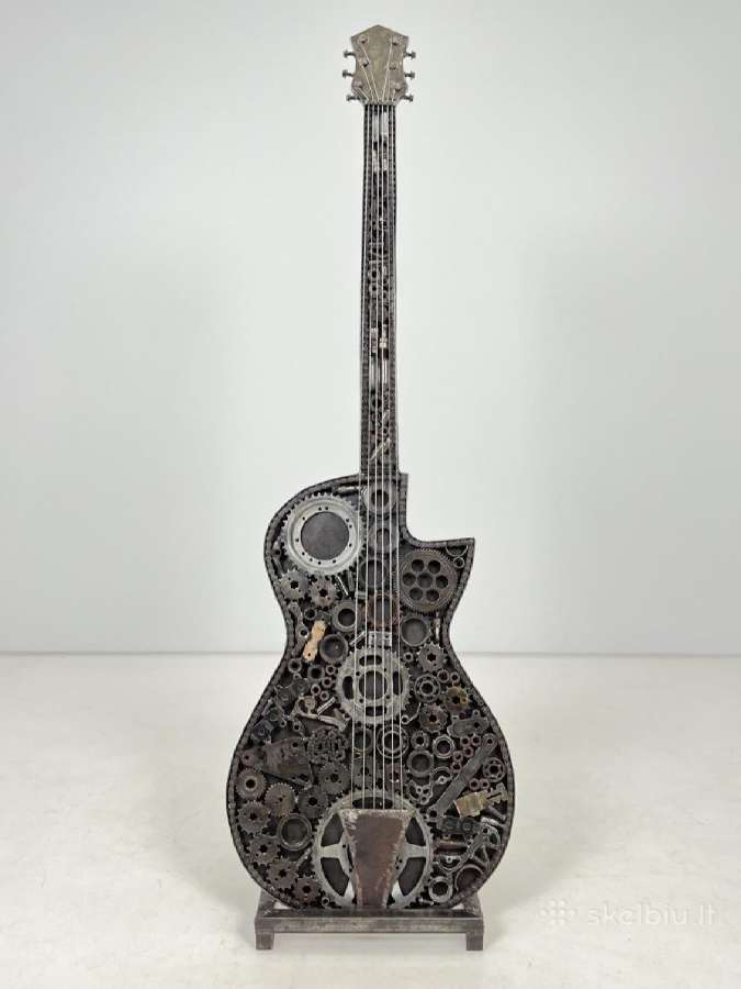 Metalinė steampunk stiliaus gitaros skulptūra - nuotraukos Nr. 4