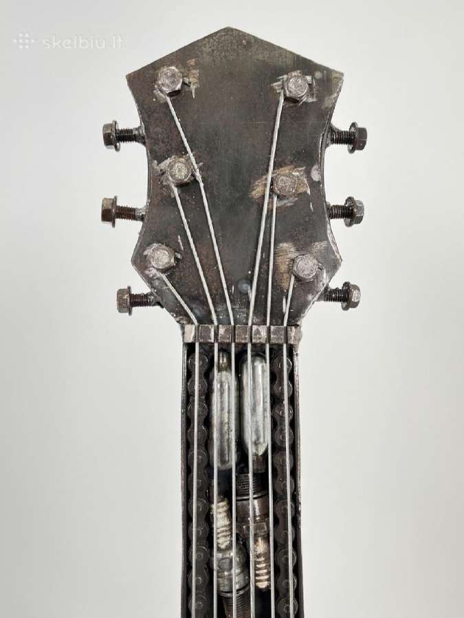 Metalinė steampunk stiliaus gitaros skulptūra - nuotraukos Nr. 6