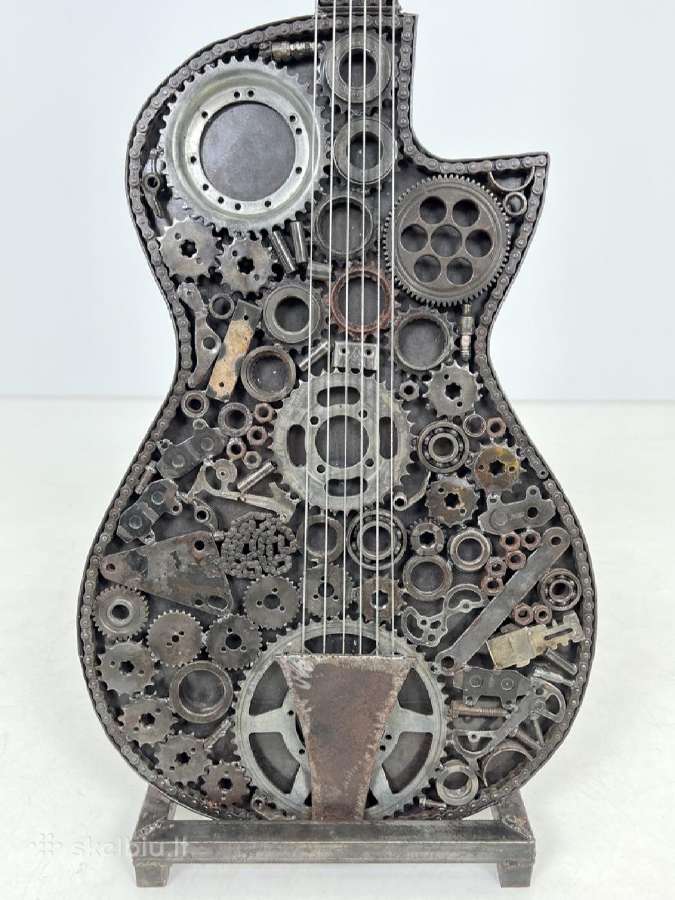 Metalinė steampunk stiliaus gitaros skulptūra - nuotraukos Nr. 8
