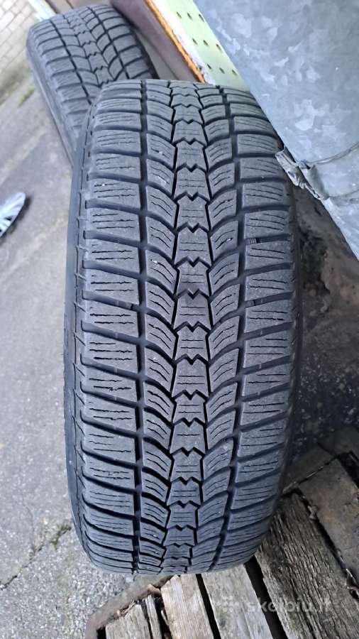 Parduodu 4 apynaujos padangos su diskais bliekinia - nuotraukos Nr. 4