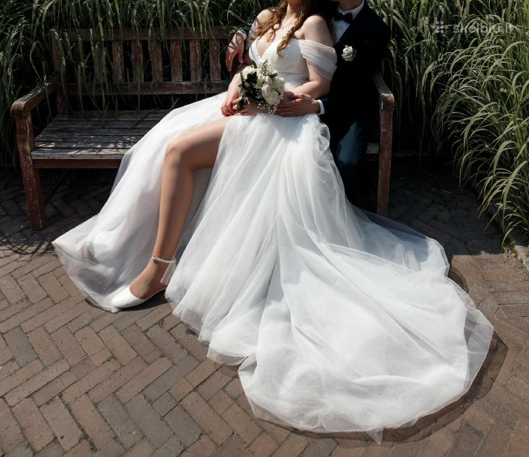 Elegantiška vestuvinė suknelė