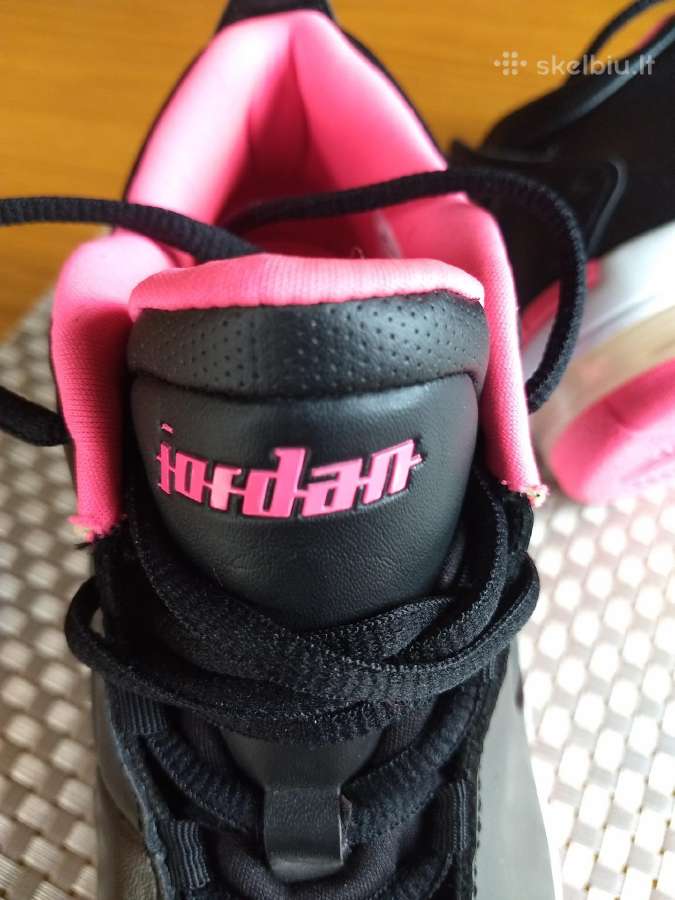 Originalūs Jordan Ys ir New Balance 501