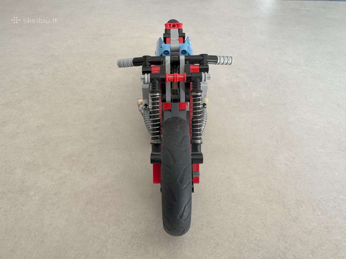 Lego Technic: Gatvinis Motociklas 42036 - nuotraukos Nr. 3