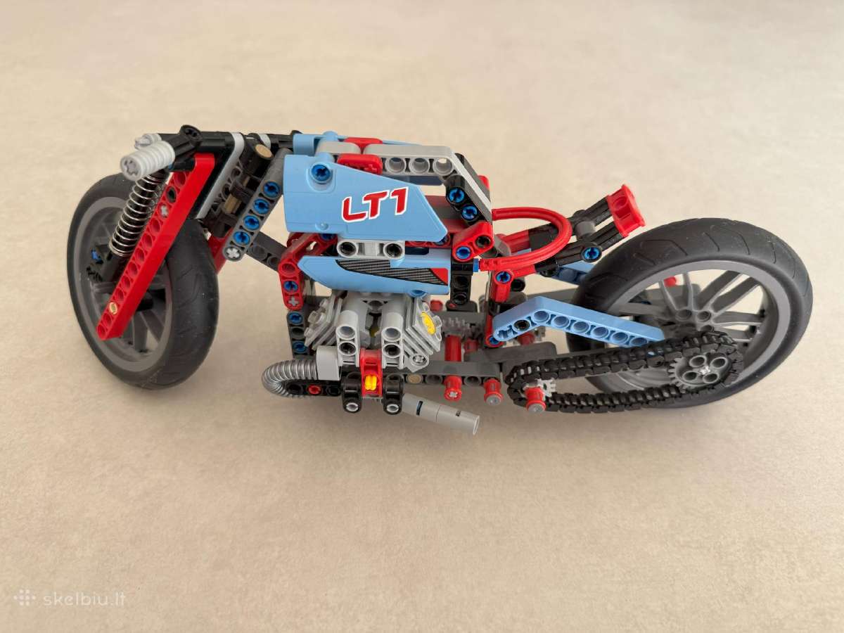 Lego Technic: Gatvinis Motociklas 42036 - nuotraukos Nr. 4