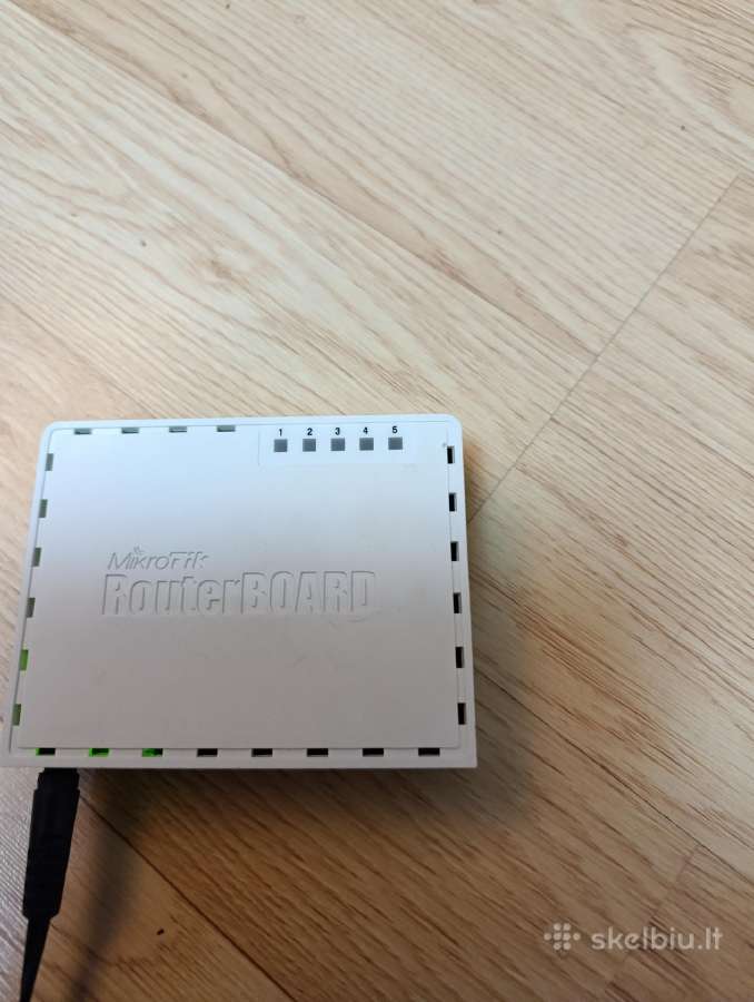 Maršrutizatorius Mikrotik Rb750 - nuotraukos Nr. 2