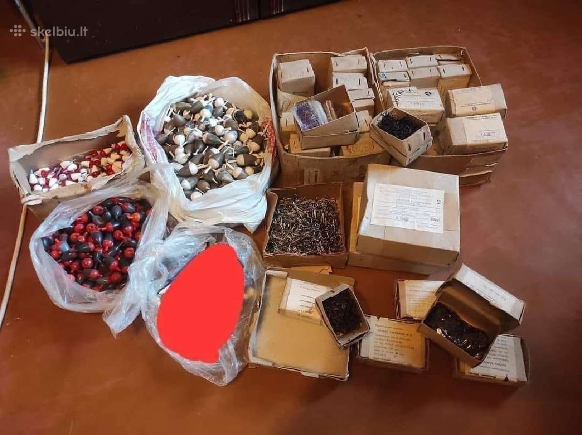 Zukles reikmenis, kabliukai, pludes