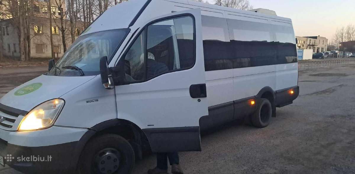 Keleivių vežimas autobusu-mikroautobusu - nuotraukos Nr. 2