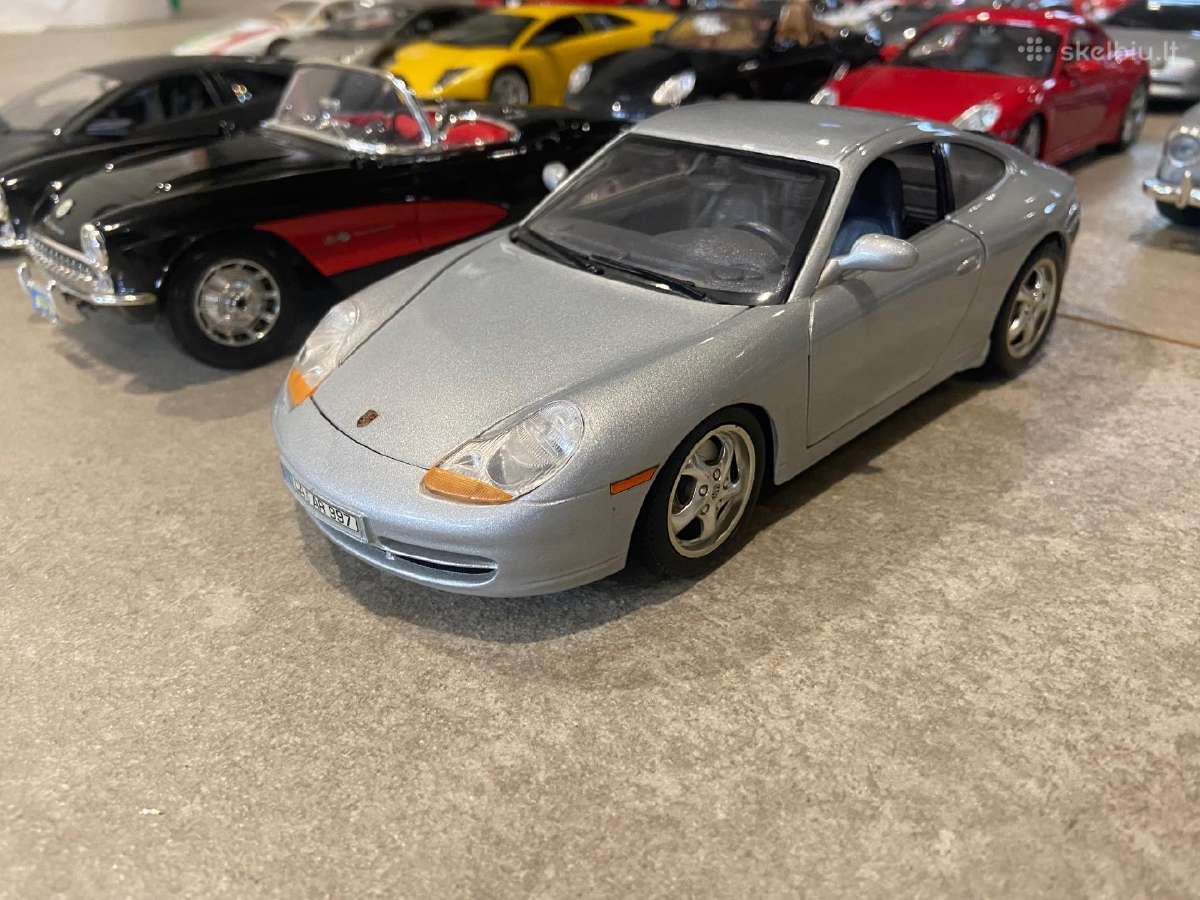 1:18 modeliukai Bmw Ferrari Lamborghini Porsche - nuotraukos Nr. 4