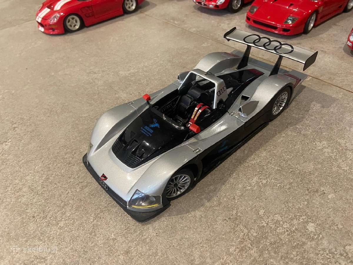 1:18 modeliukai Bmw Ferrari Lamborghini Porsche - nuotraukos Nr. 18