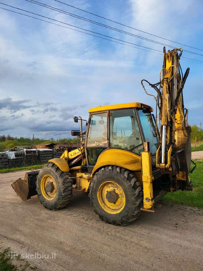 Puikiai dirbantis newholland lb115